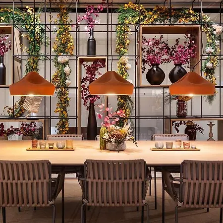The Level At Melia Отель Севилья