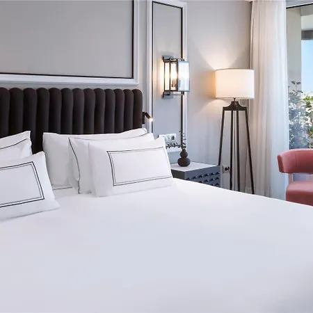 The Level At Melia Hotell Sevilla
