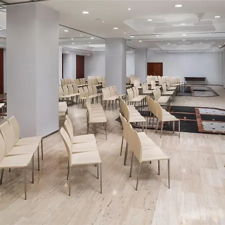 The Level At Melia 4* Sevilla