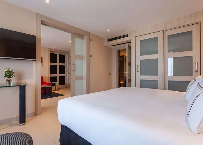 The Level At Melia 4*