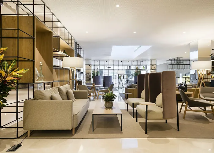 The Level At Melia 세비야