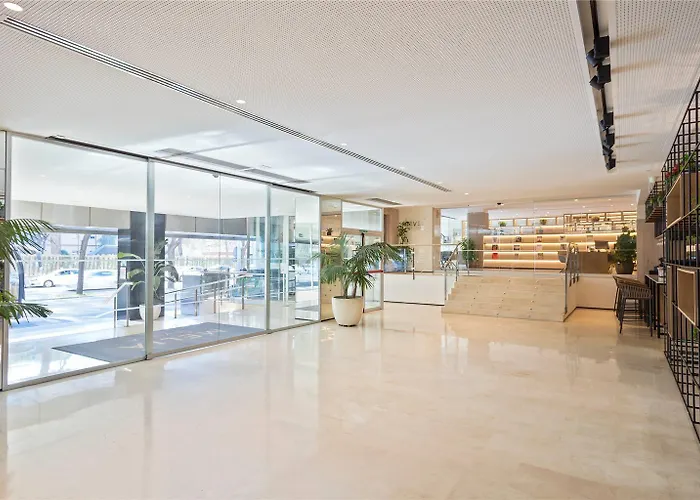 The Level At Melia 세비야
