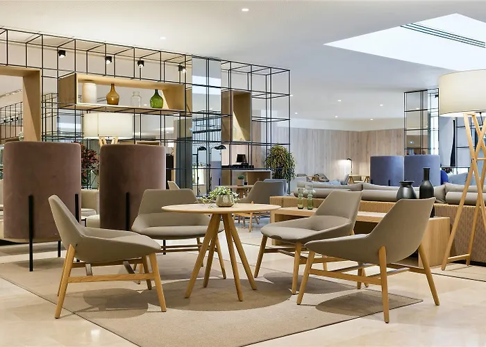 The Level At Melia 4* 세비야